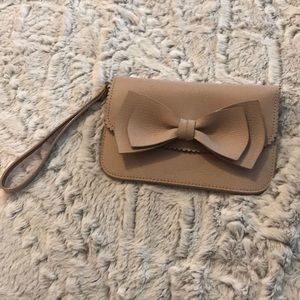 Kate Spade wristlet with bow